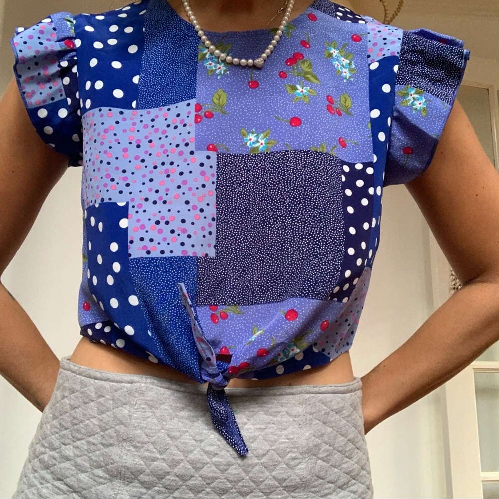 Vintage Patchwork Cherry Tie Top 🍒